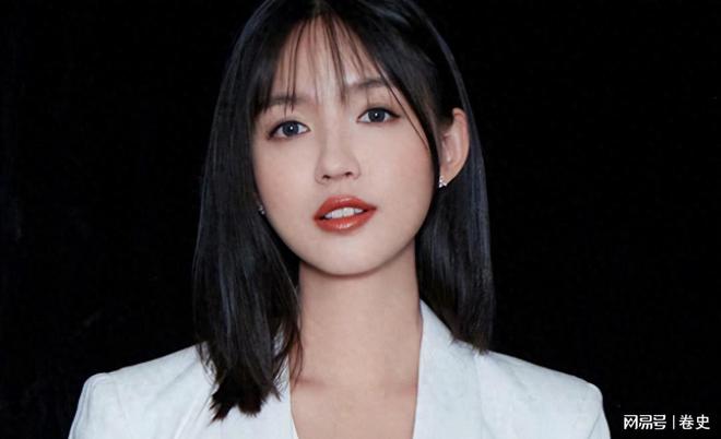 豪门怀孕6个月上春晚站C位真人生赢家九游会j9ag艳压奚梦瑶拒嫁30亿(图7)