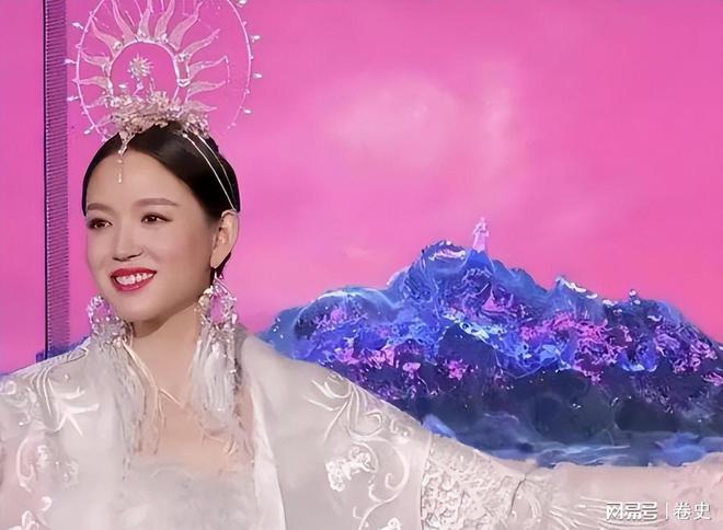 豪门怀孕6个月上春晚站C位真人生赢家九游会j9ag艳压奚梦瑶拒嫁30亿(图14)